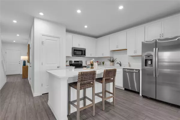 Tavares, FL 32778,3027 JESSAMINE DR