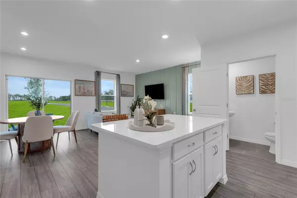 Tavares, FL 32778,3031 JESSAMINE DR