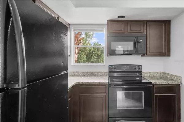 Orlando, FL 32822,5701 GATLIN AVE #128