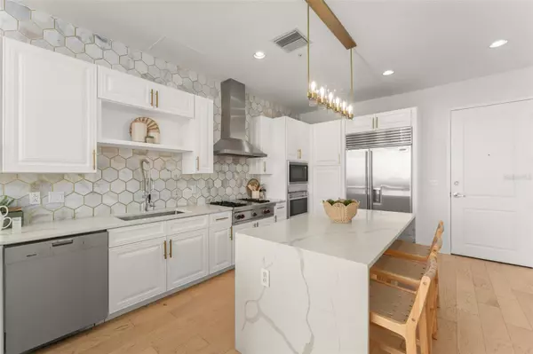 Orlando, FL 32801,150 E ROBINSON ST #3504