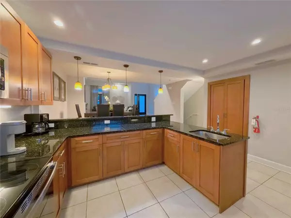 Orlando, FL 32821,14525 DAMAI LN