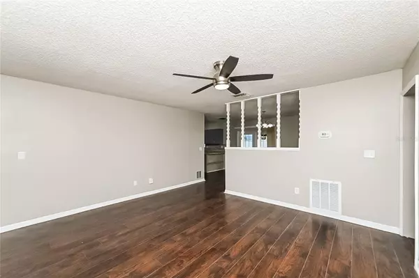 Tarpon Springs, FL 34689,1406 CROMWELL DR