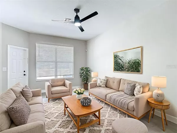 Valrico, FL 33594,1206 SUMMERGATE DR