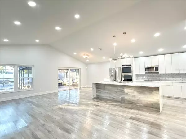 Orlando, FL 32837,2131 MORRILTON CT