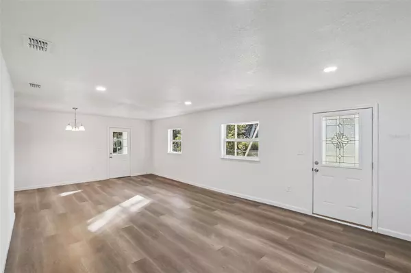 Sanford, FL 32773,3761 JESSUP AVE