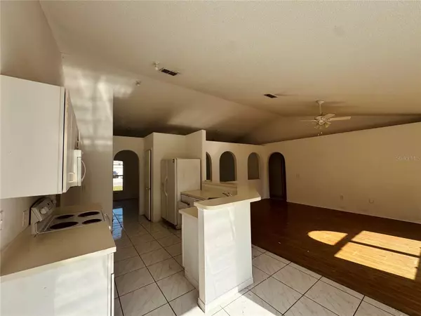 Poinciana, FL 34759,436 DOVE DR