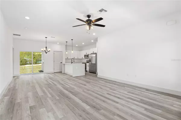 Dunnellon, FL 34431,1398 SW BREEZY POINT DR