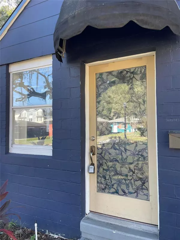 Lakeland, FL 33801,915 E WALNUT ST