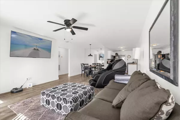 Winter Haven, FL 33881,379 WINTER RIDGE BLVD #379