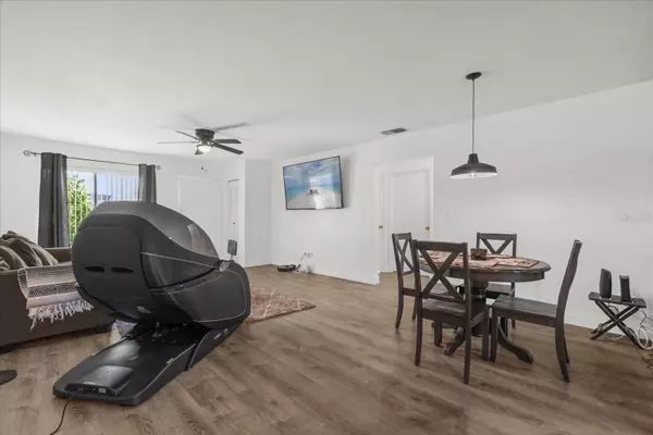 Winter Haven, FL 33881,379 WINTER RIDGE BLVD #379