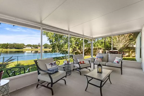 Groveland, FL 34736,1552 WHOOPING DR