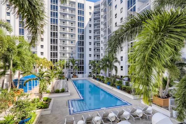 Orlando, FL 32801,415 E PINE ST