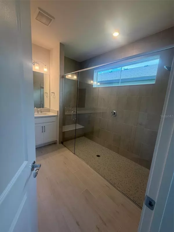 St Cloud, FL 34772,4867 SHADY PINES DR