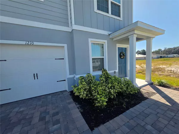 Lady Lake, FL 32159,1210 PORT BLUE WAY