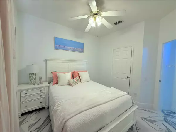 Kissimmee, FL 34747,8144 SUN PALM DR