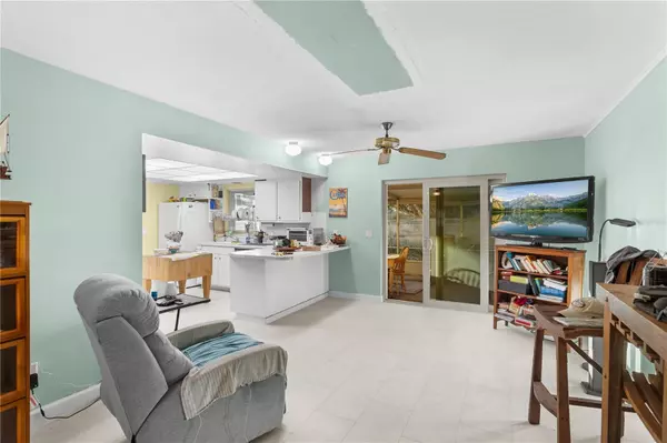 Winter Park, FL 32792,2743 MERRIE OAKS RD