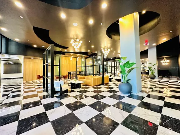 Orlando, FL 32801,55-1 W CHURCH ST