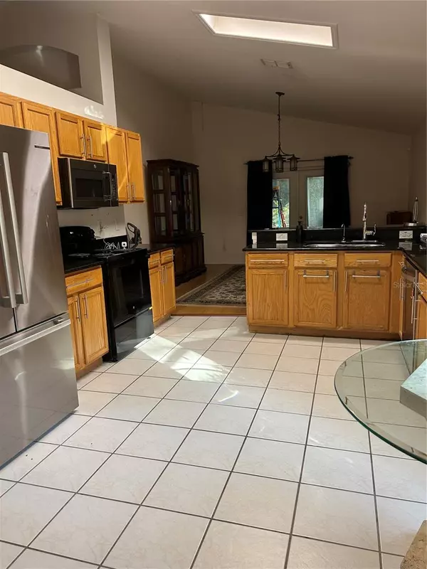 Apopka, FL 32712,1211 PAT PATTERSON CT