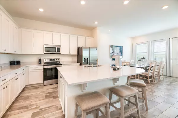 Kissimmee, FL 34747,8145 SURF ST