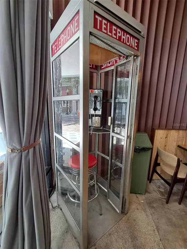 Orlando, FL 32801,63 E PINE ST