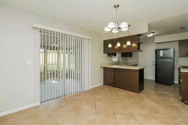 Longwood, FL 32750,124 SUNSET DR