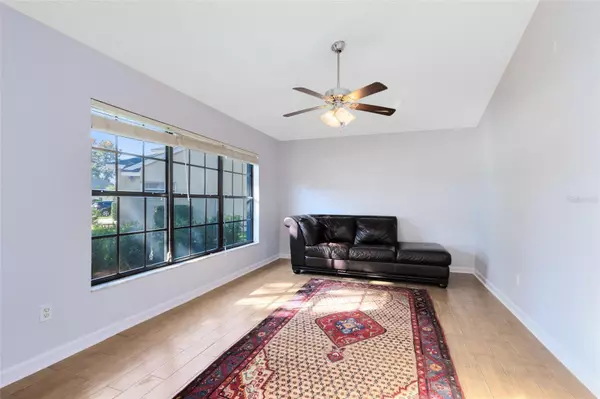 Orlando, FL 32828,13407 SPLASH CT