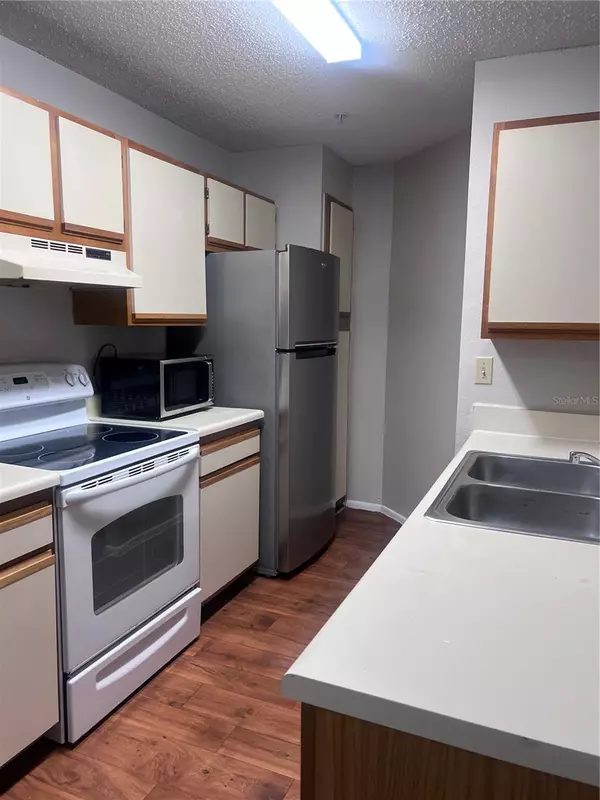 Altamonte Springs, FL 32714,643 DORY LN #202