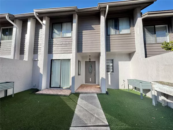 Altamonte Springs, FL 32714,120 OLIVE TREE CIR