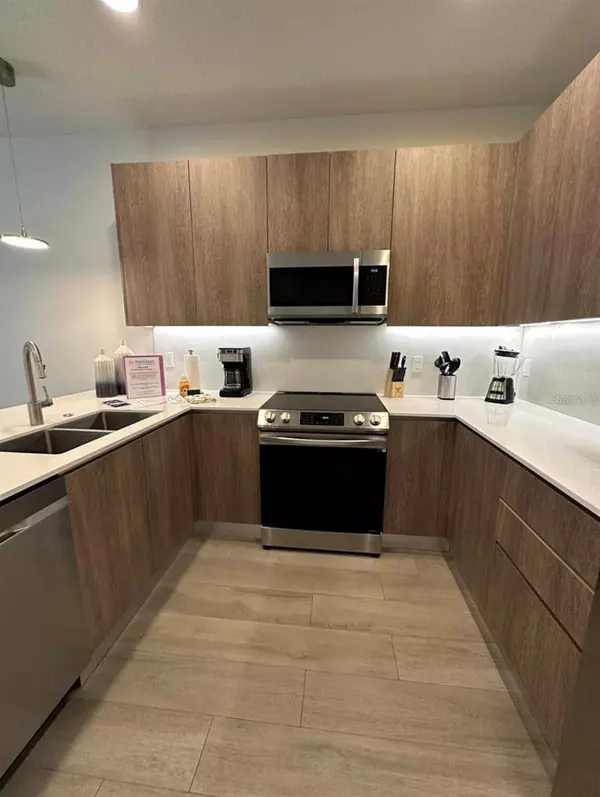 Clermont, FL 34714,17216 BLESSING DR