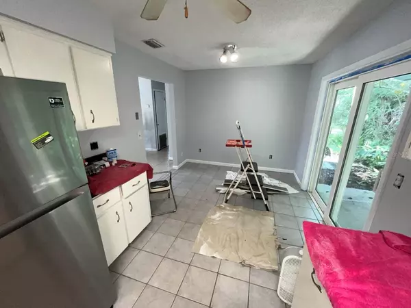 Deland, FL 32724,413 ALBANY AVE