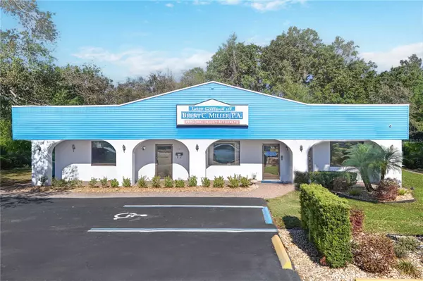 Tavares, FL 32778,205 E BURLEIGH BLVD