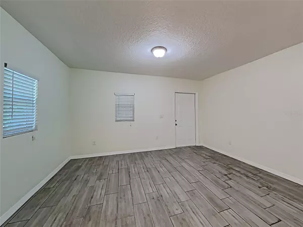 Sanford, FL 32771,613 E 2ND ST #103