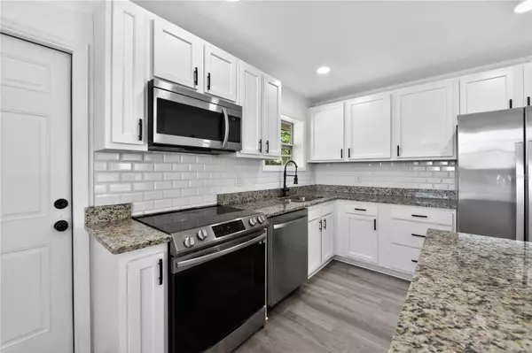 Port Charlotte, FL 33952,1660 HAYWORTH RD