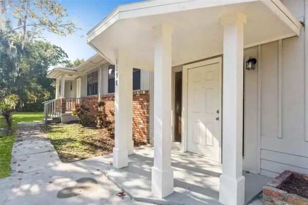 New Smyrna Beach, FL 32168,1198 S GOLF LAKE DR