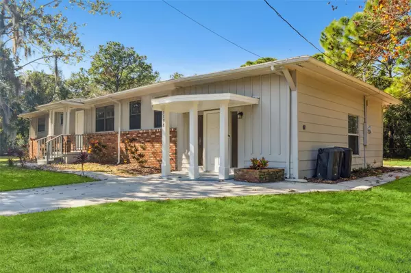 New Smyrna Beach, FL 32168,1198 S GOLF LAKE DR