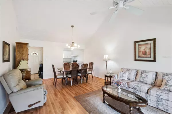 Apopka, FL 32712,1164 VILLA LN #S