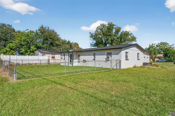 Orlando, FL 32819,7616 MANDARIN DR