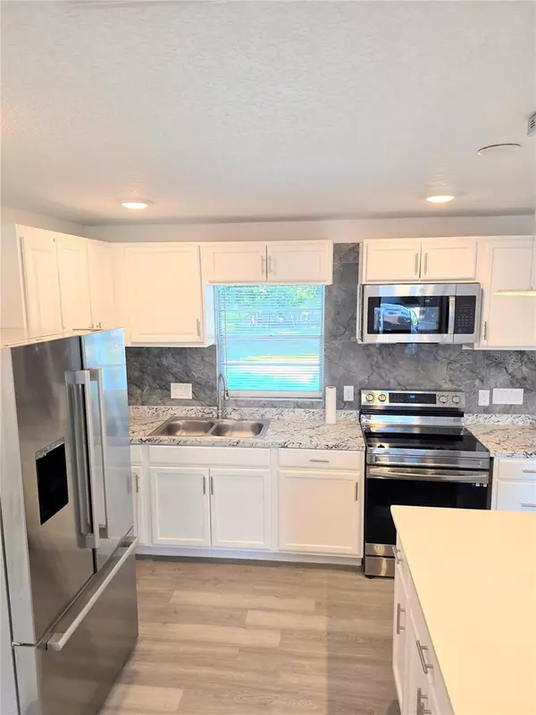 Lakeland, FL 33805,748 PARKVIEW PL