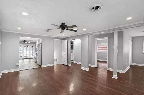 Orlando, FL 32806,1502 E GORE ST