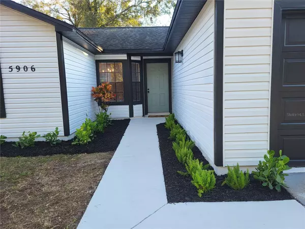 Orlando, FL 32808,5906 ENGLAND AVE