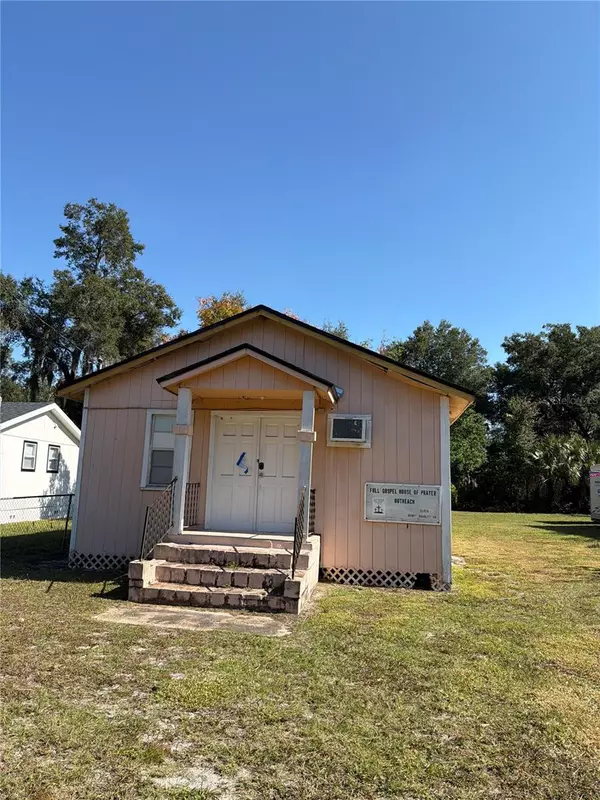 Deland, FL 32720,1121 S ADELLE AVE