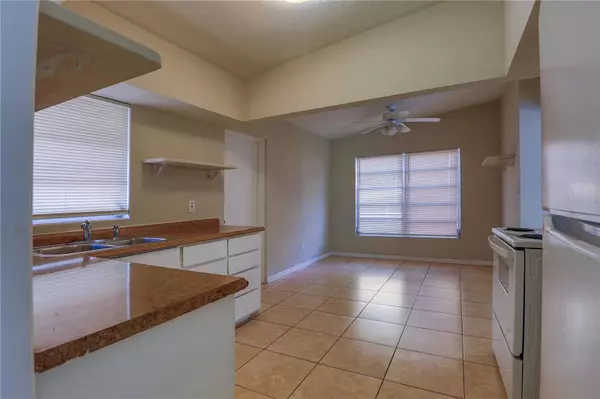 Orlando, FL 32808,6203 FOREST GROVE BLVD