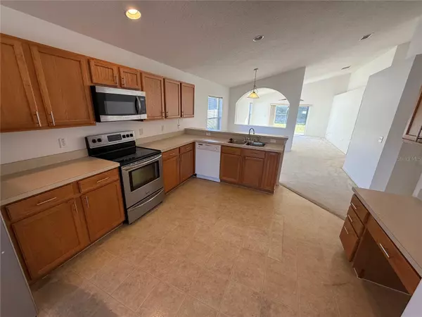 Kissimmee, FL 34759,131 CONCH DR #131