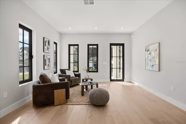 Orlando, FL 32804,803 YATES ST