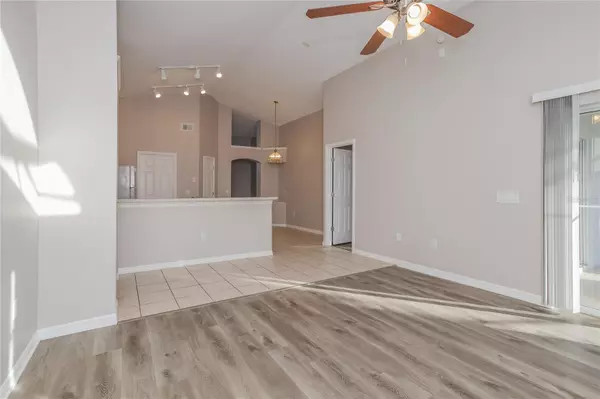 Kissimmee, FL 34747,2808 PLAYING OTTER CT