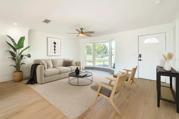 St Petersburg, FL 33703,2074 BAYOU GRANDE BLVD NE