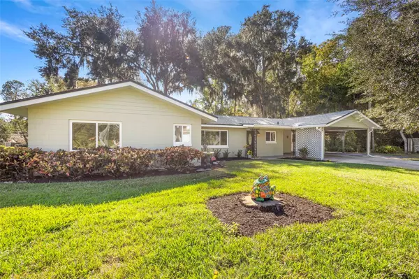 Debary, FL 32713,353 LAKE CRESCENT DR
