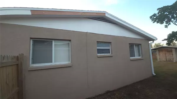 St Petersburg, FL 33710,6525 34TH AVE N