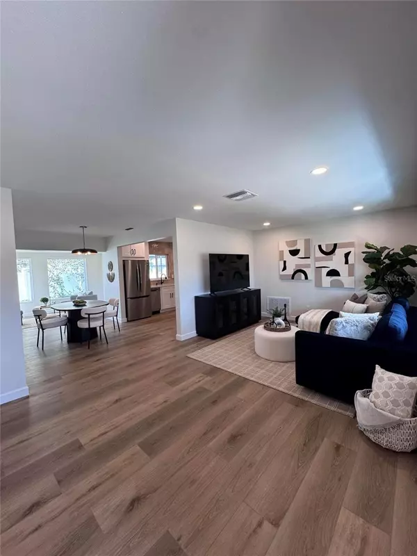 Seminole, FL 33772,9210 108TH ST