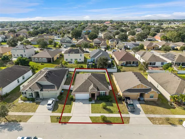 Haines City, FL 33844,1038 SUFFRAGETTE CIR